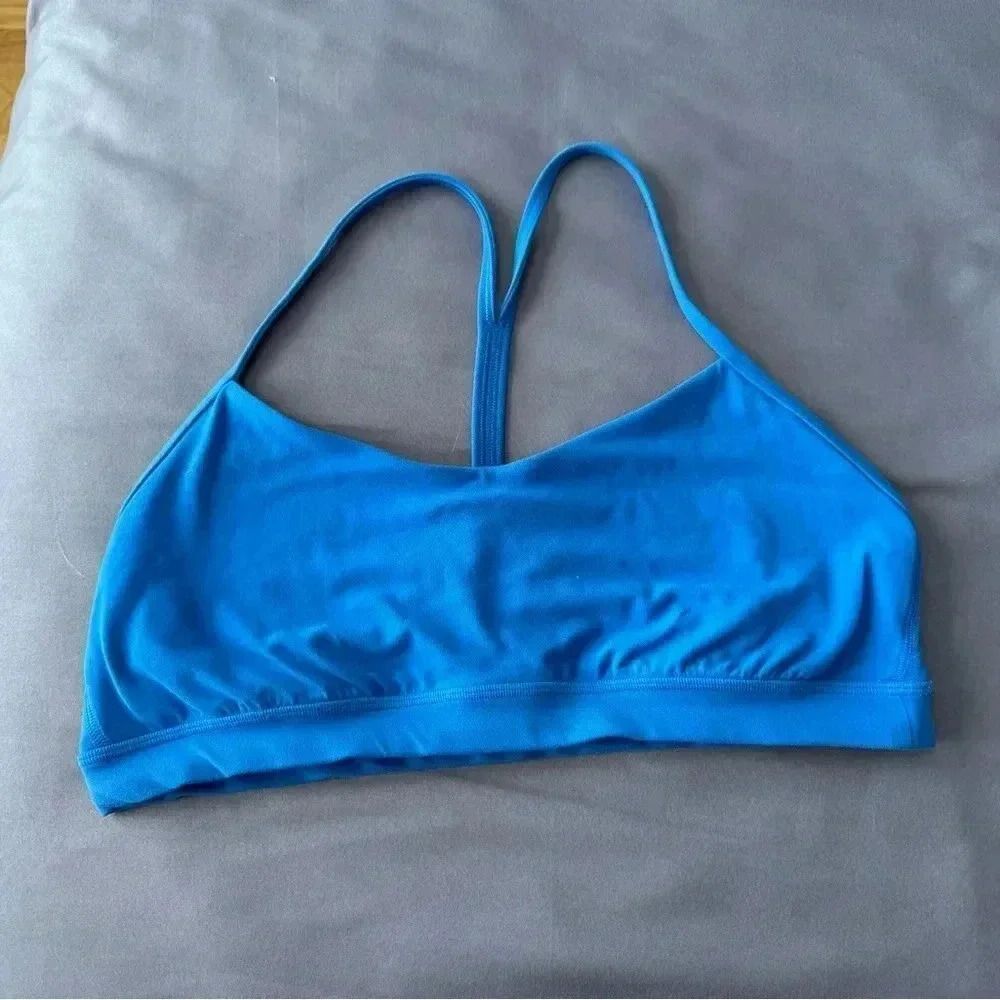 Lululemon Blue Flow Y Nulu bra light support - Picture 3 of 4
